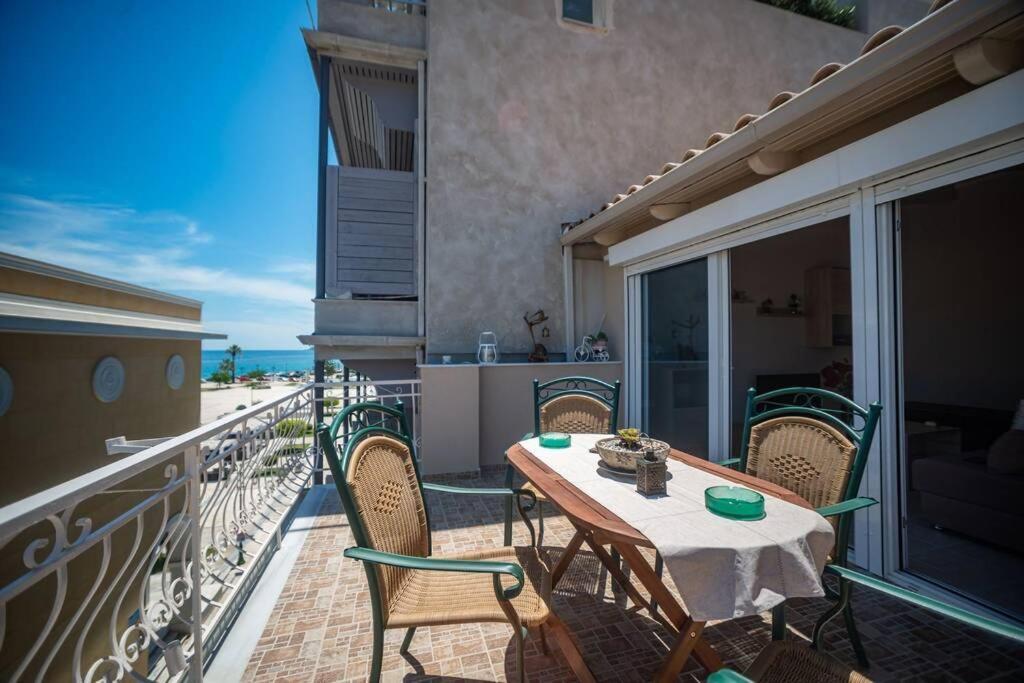 El Sueno De Zante City Center Apartments Bagian luar foto